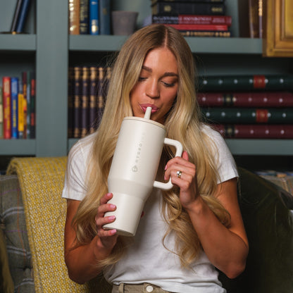HYDROJUG Value | HydroJug Traveler 40oz - All-Day Insulated Tumbler with Handle – Cream
