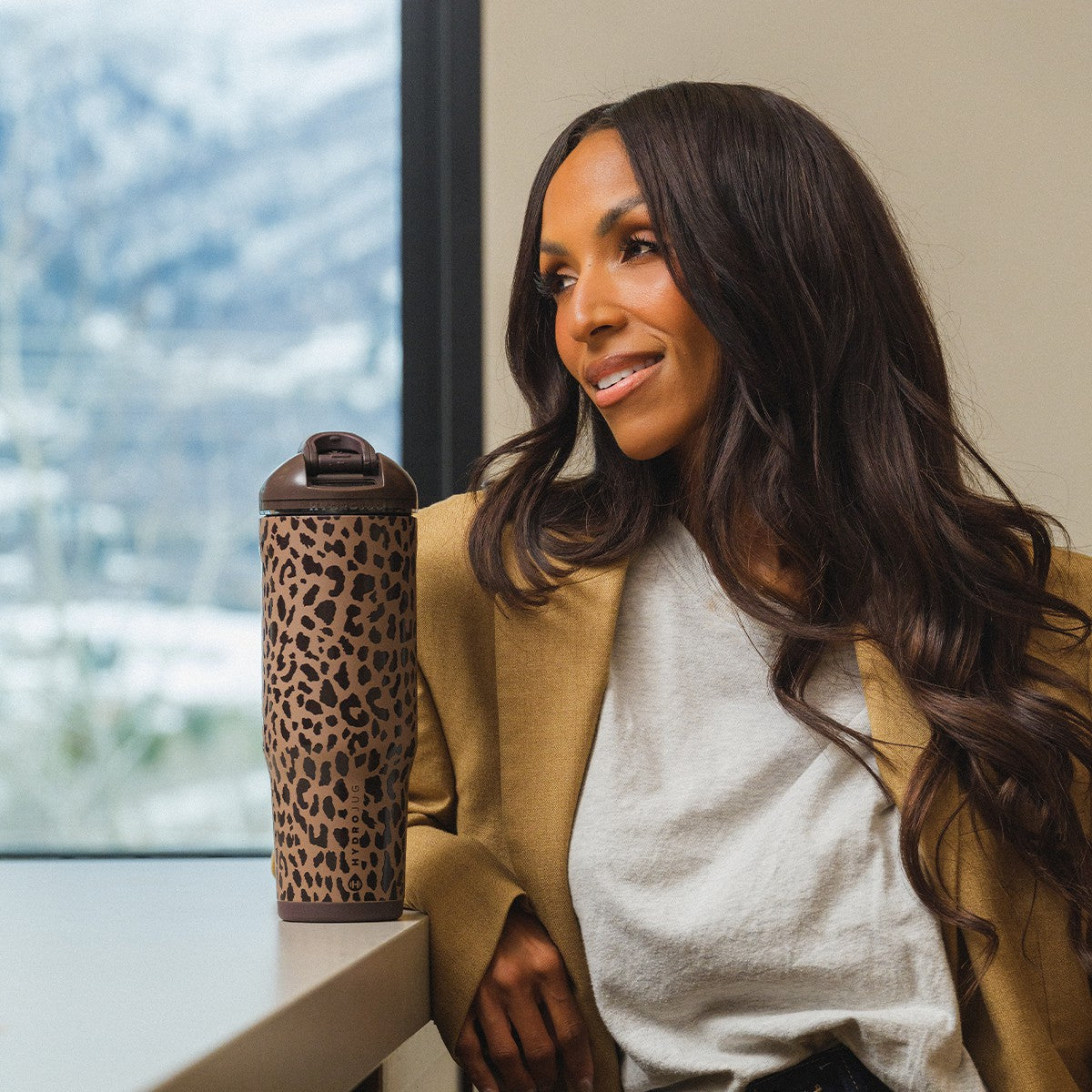 HYDROJUG Featured | HydroJug Ease2o 32oz - Compact Water Bottle with Straw & Chug Spout – Brown Leopard