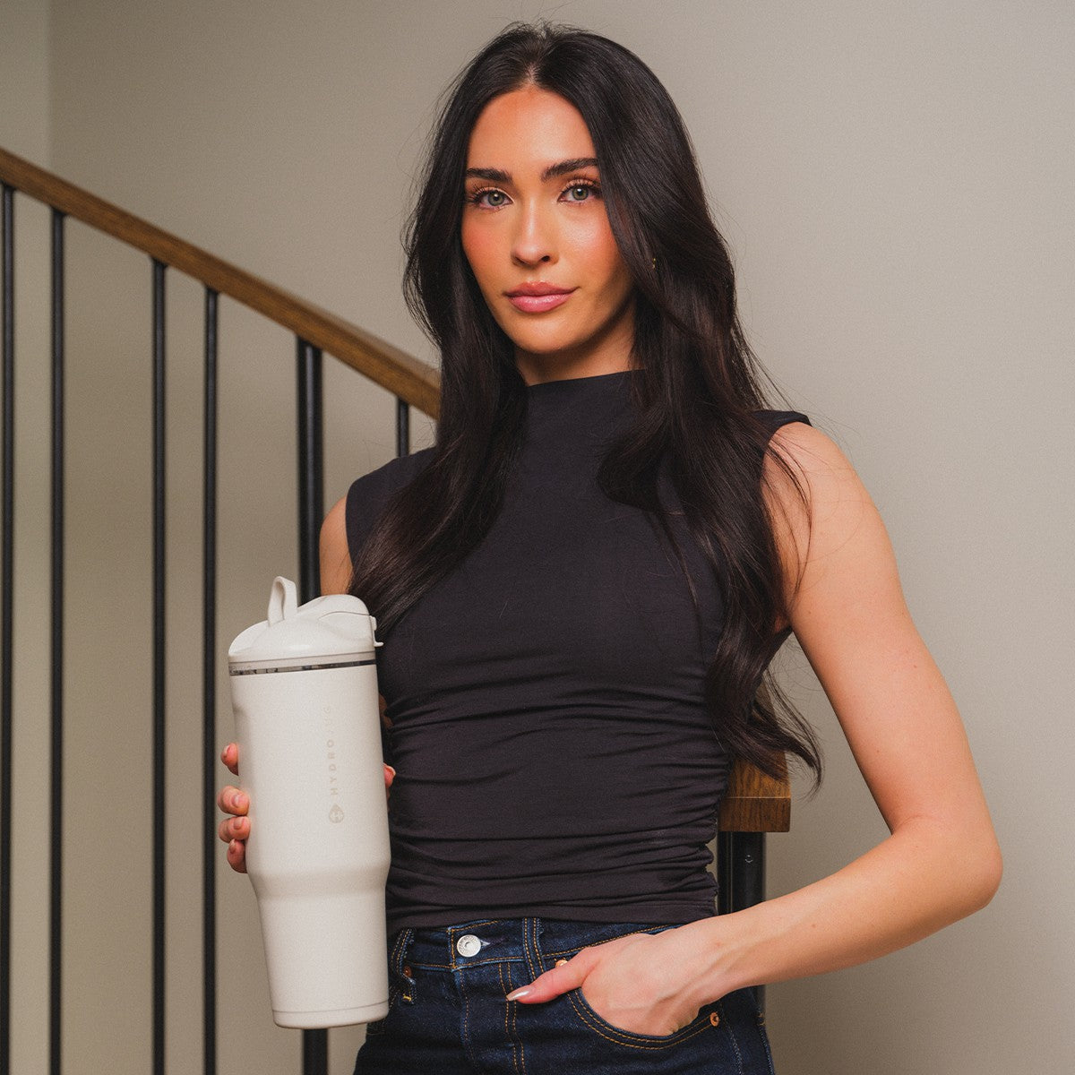 HYDROJUG Customer Favorite | HydroJug Ease2o 32oz - Compact Water Bottle with Straw & Chug Spout – Linen