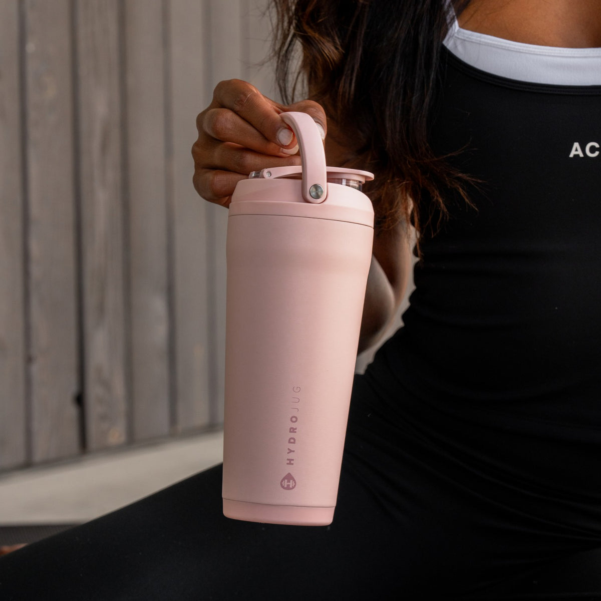 HYDROJUG Essential | HydroJug Insulated Shaker 24oz - Dusty Rose